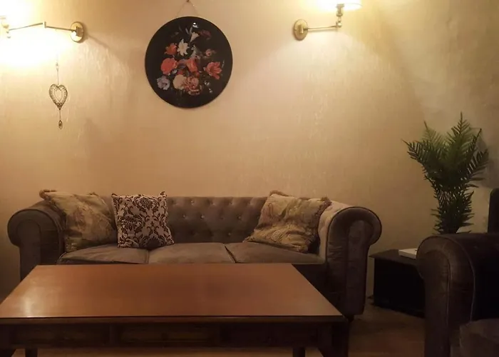 Cozy Old Town Historic House Appartamento Reval