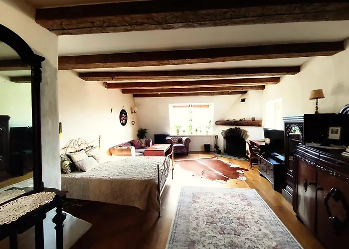 Cozy Old Town Historic House 아파트 탈린